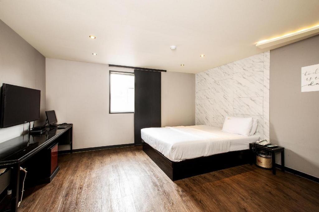 M7 Business Hotel Chilgok Exteriér fotografie