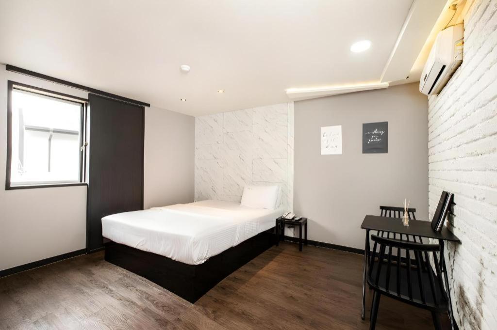 M7 Business Hotel Chilgok Exteriér fotografie