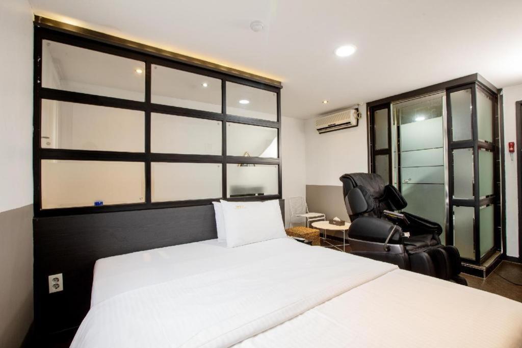 M7 Business Hotel Chilgok Exteriér fotografie