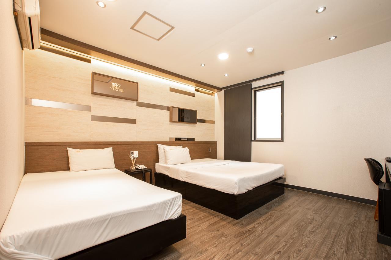 M7 Business Hotel Chilgok Exteriér fotografie