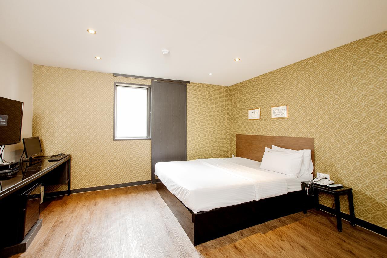 M7 Business Hotel Chilgok Exteriér fotografie